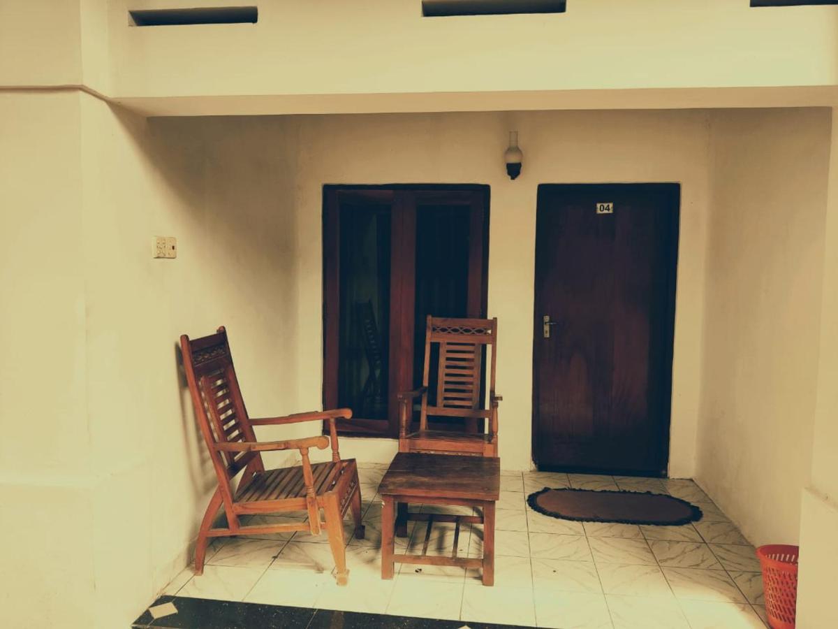 Rope Madiha Hostel Matara Exterior photo